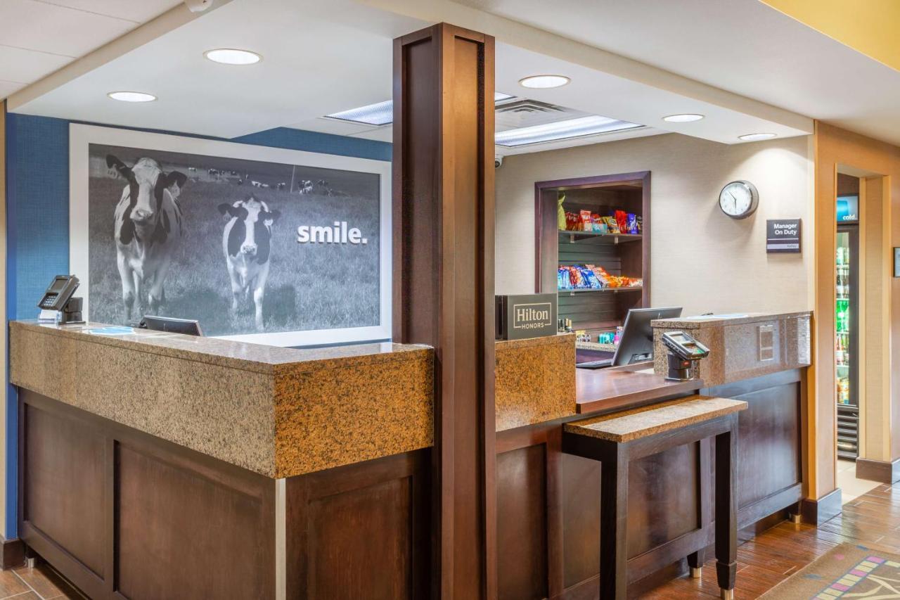 Hampton Inn Sioux Falls Hayward Addition Dış mekan fotoğraf